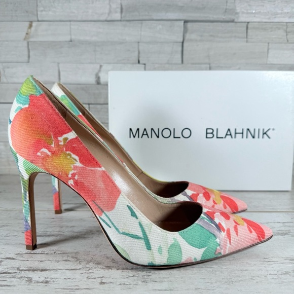 MANOLO BLAHNIK 105 Fabric BB Acuarela Watercolor Floral Print Pumps Size 38.5 - Picture 2 of 16